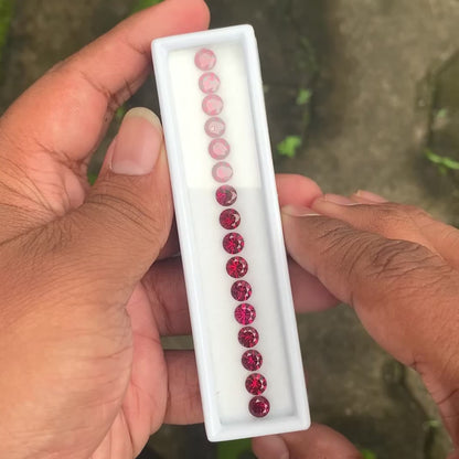 Brilliant Cut Red Garnet 12.45 Ct / 16 Stones Loose Gemstone Parcel For Jewelry Making 💎✨