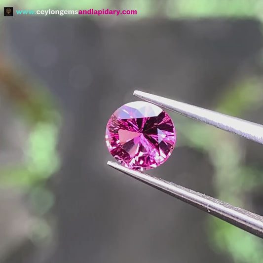 Pinkish Garnet Fantasy Cut / Concave Cut 5.3 mm Round 0.67 Ct Natural Loose Gemstone For Jewelry Making 💎✨