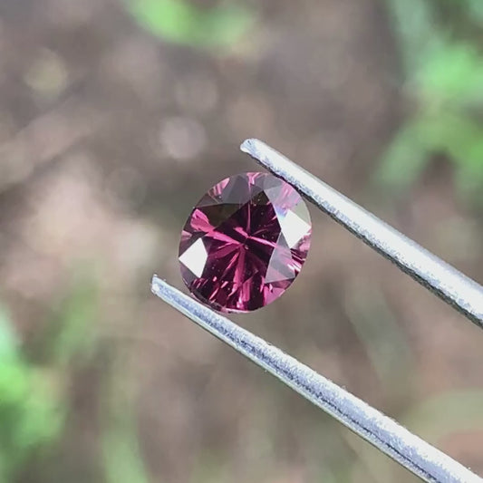 ✨ Velvet Spinel Concave Cut / Fantasy Cut Oval 1.13 Ct Natural Loose Gemstone From Sri Lanka 💎