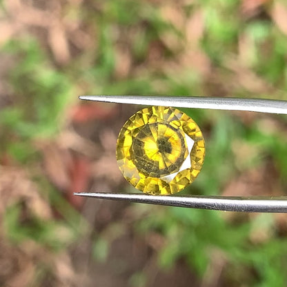 Yellow Zircon 10.4 mm Round 6.71 Ct Loose Gemstone For Contemporary Jewelry 💎✨