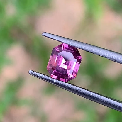 Orangish Purplish Pink Spinel Octagon 0.95 Ct Natural Loose Gemstone for Center Stone from Sri Lanka