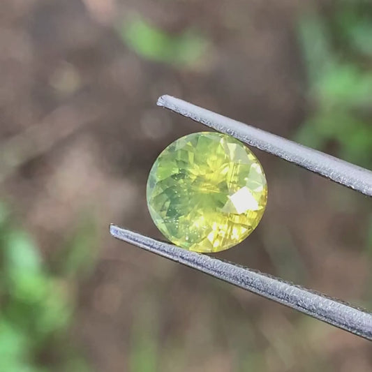 ✨ Greenish Yellow Zircon Flower Cut Round 7.7 mm / 2.75 Ct Loose Gemstone 💎