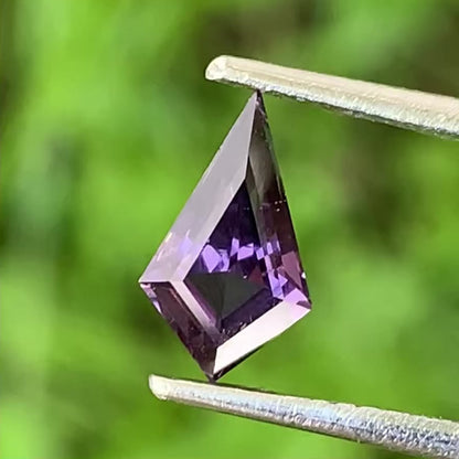 Purple / lavender Spinel Kite 0.90 Ct Loose Gemstone From Sri Lanka