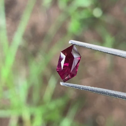 ✨ Red Garnet Concave Cut / Fantasy Cut Elongated Hexagon 0.90 Ct Natural Loose Gemstone 💎