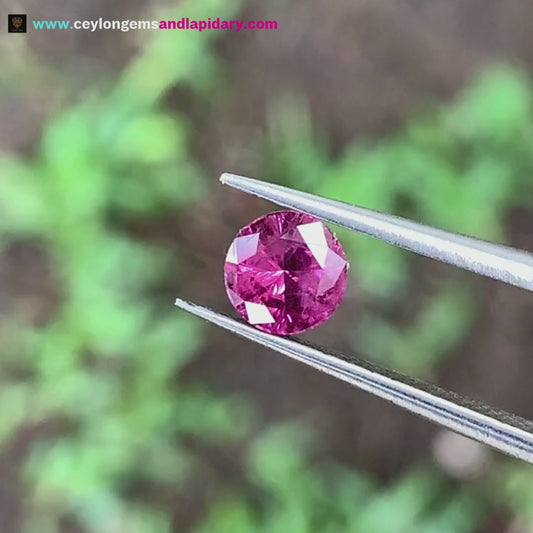 Purplish Pink Garnet Fantasy Cut / Concave Cut 0.61 Ct Natural Loose Gemstone For Jewelry Making 💎✨