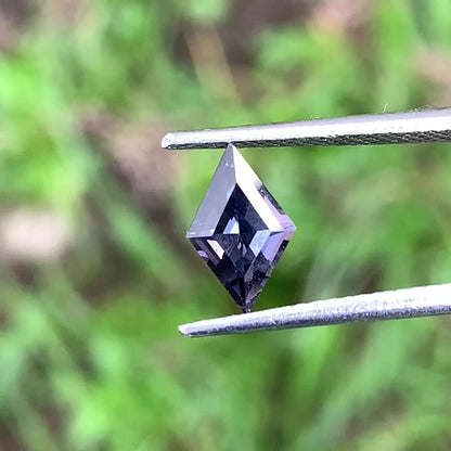 Spinel Kite Deep Purple 0.9 Ct Natural Loose Gemstone For Jewelry